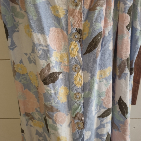 Torrid Stretch Challis Fit Flare Cami - Picture 4 of 7